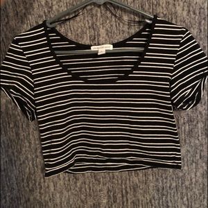 Black and white crop Top!